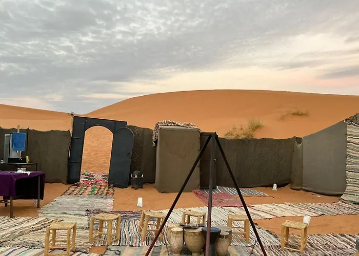 Hôtel accueillant les animaux: Merzouga Camp And Hostel
